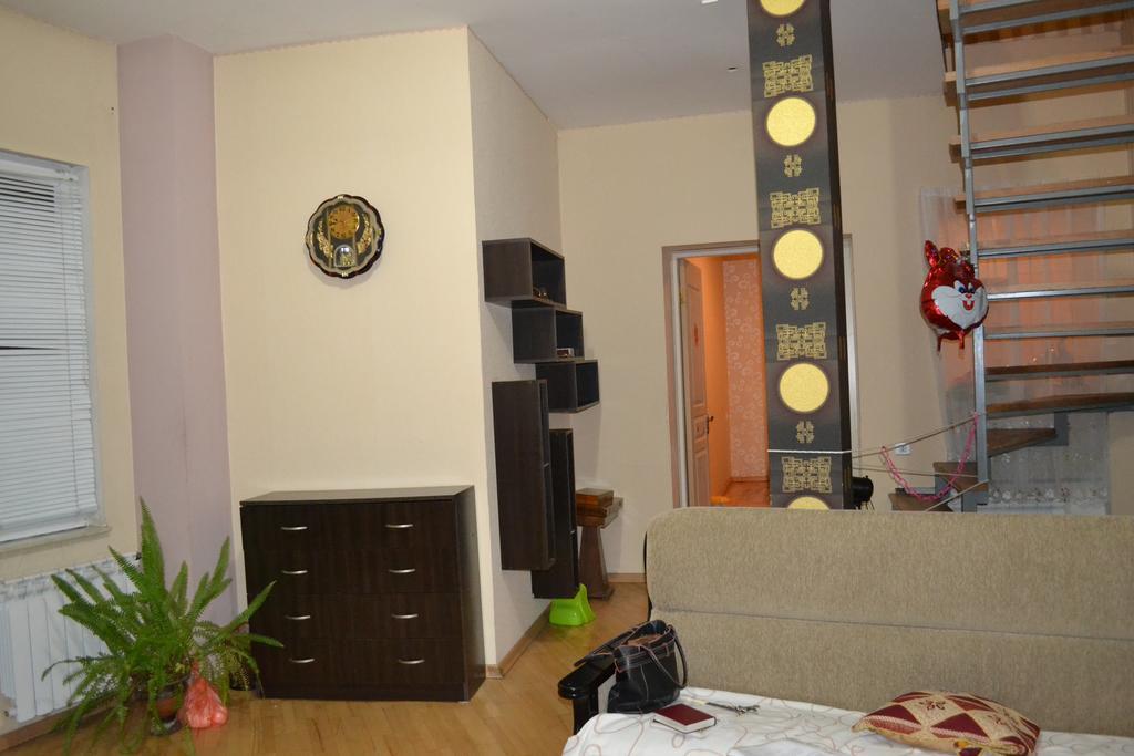 Your House In Tbilissi Chambre photo