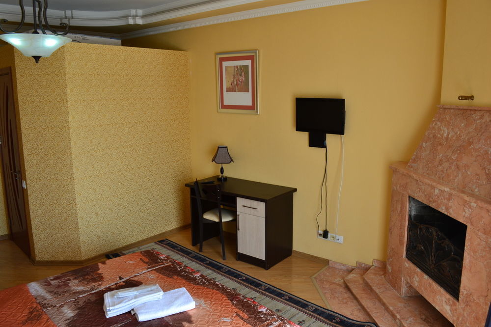 Your House In Tbilissi Extérieur photo