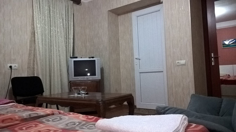 Your House In Tbilissi Extérieur photo